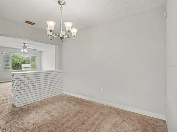 624 LAKE ELIZABETH DR, Winter Haven, FL 33884