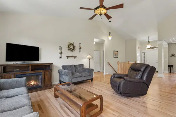 308 Timbalier ST, Yorkville, IL 60560