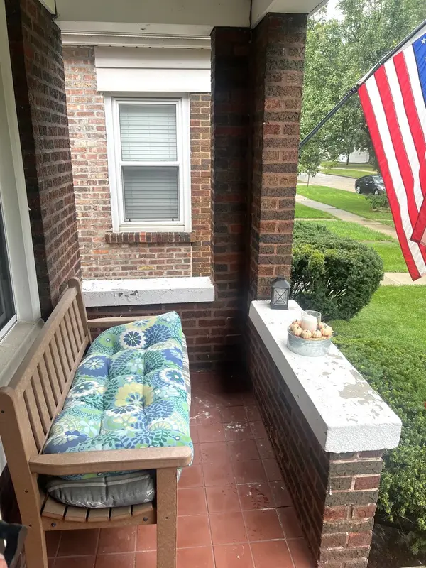 3814 Madison AVE, Brookfield, IL 60513