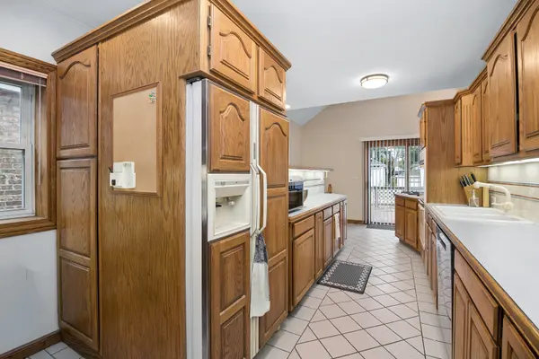 3814 Madison AVE, Brookfield, IL 60513