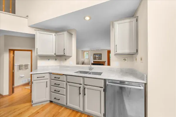 17672 Kettering TRL, Lakeville, MN 55044