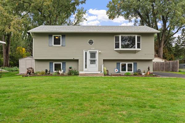680 Hiawatha AVE, Vadnais Heights, MN 55127