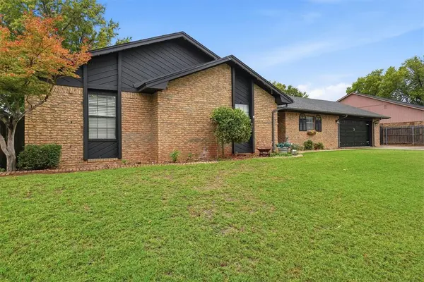 1310 Dalton AVE, Elk City, OK 73644