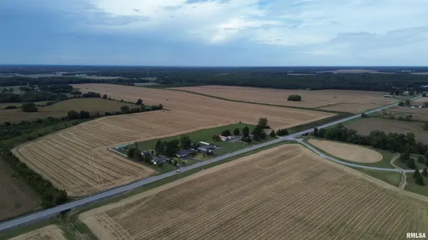000 Pittsburg RD, Marion, IL 62959