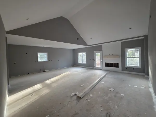 488 S Halifax Ct, Clarksville, TN 37040