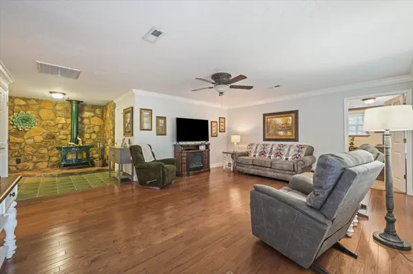 2805 Old Newport Hwy, Sevierville, TN 37876