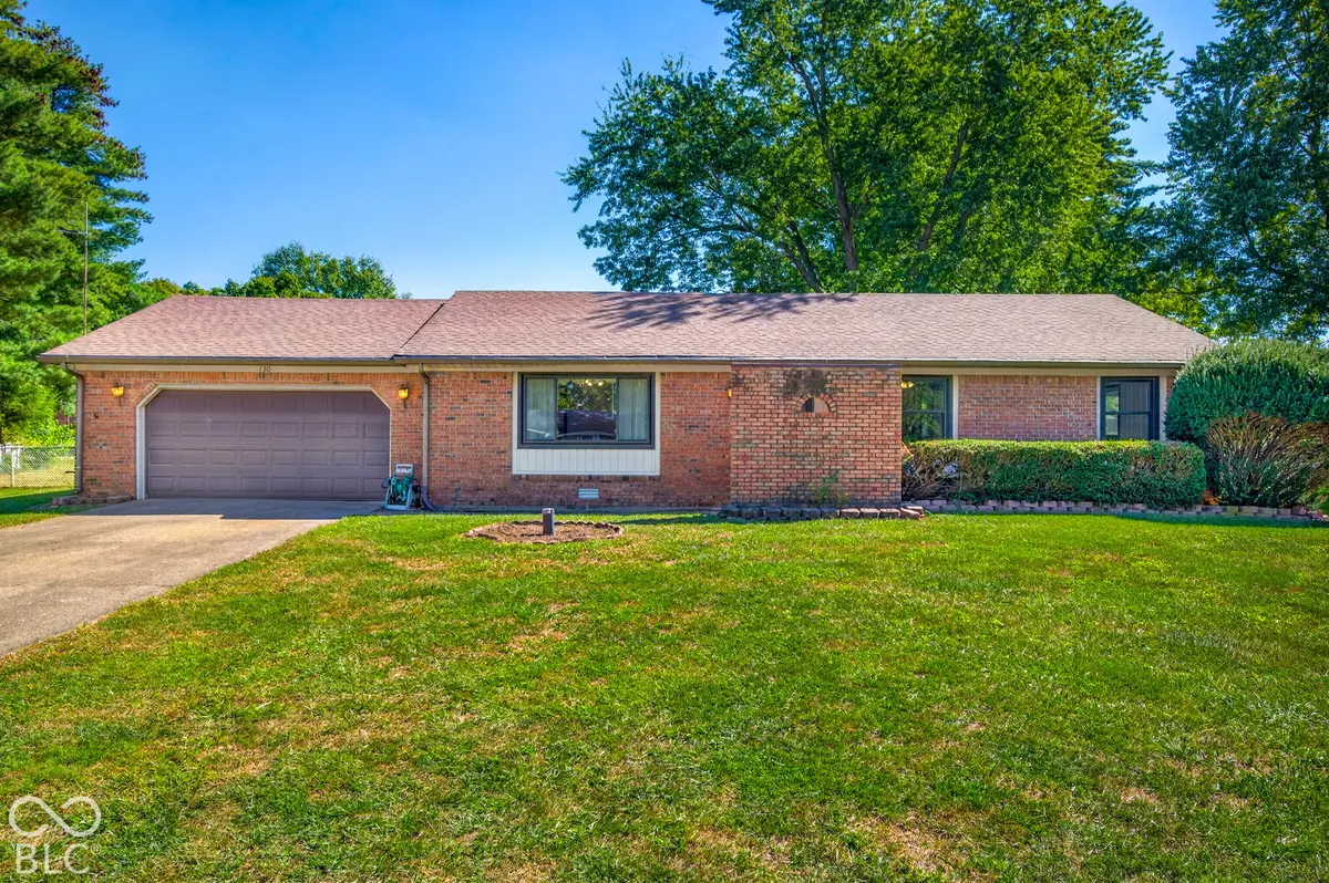 130 Brookside CT, Franklin, IN 46131