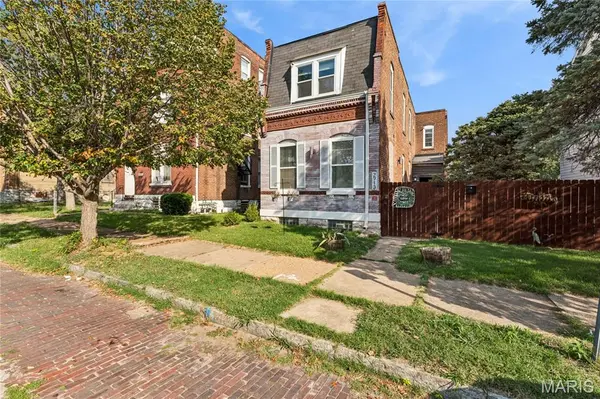 2913 Gasconade ST, St Louis, MO 63118