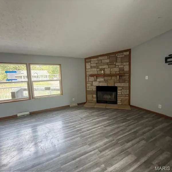 6176 Sunset DR, Unincorporated, MO 63016