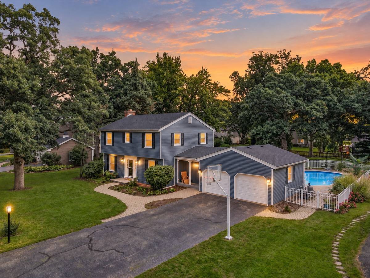 21 Partridge SQ, Oswego, IL 60543