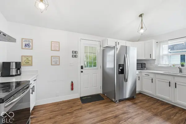 348 W Wiley ST, Greenwood, IN 46142