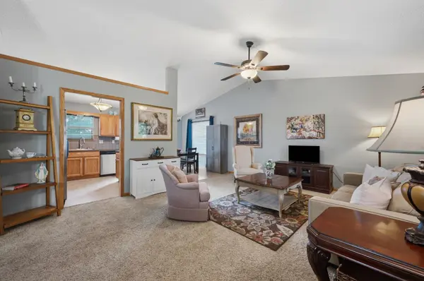 6910 N Wendell Ct, Park City, KS 67219