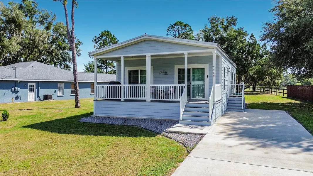 7962 W RIVERBEND RD, Crystal River, FL 34428