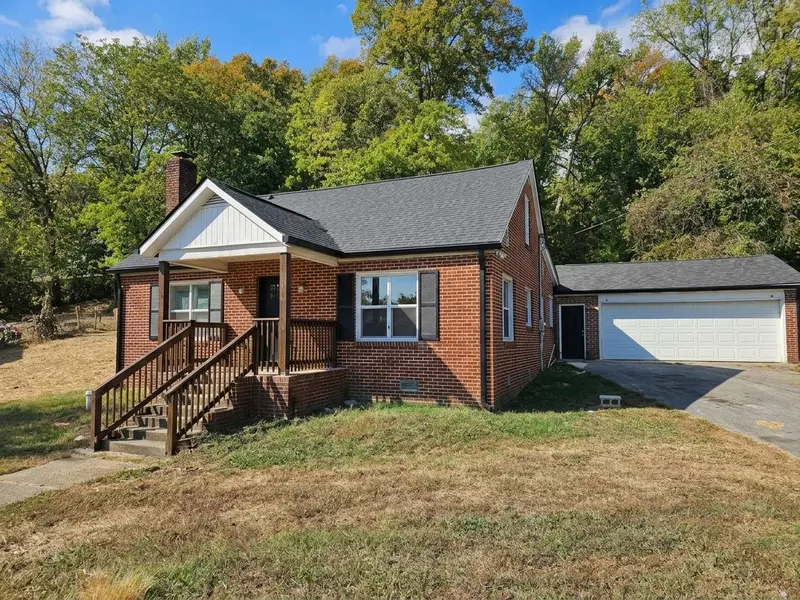 311 Edgewood Ave, Mount Pleasant, TN 38474