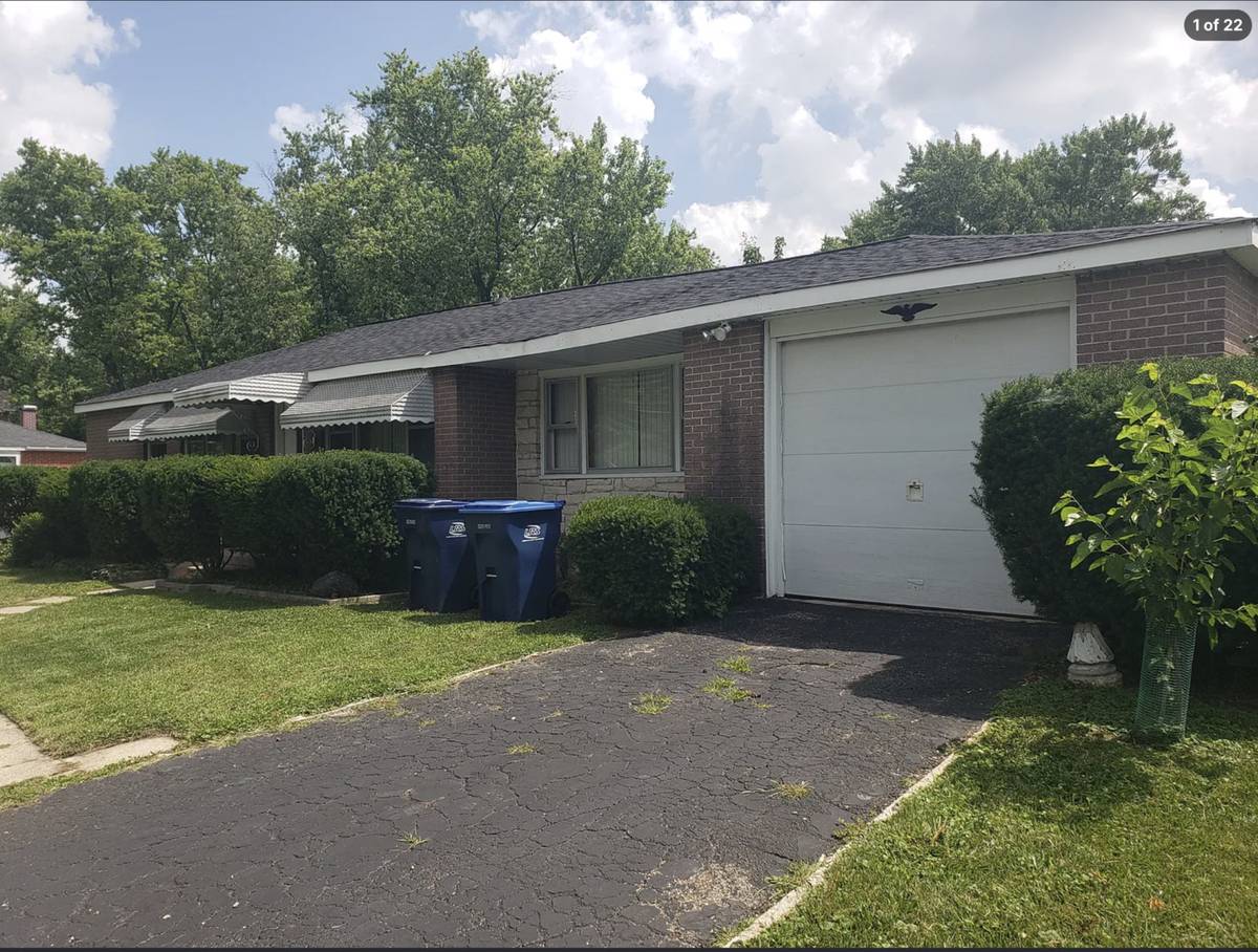20821 DOGWOOD ST, Deerfield, IL 60015