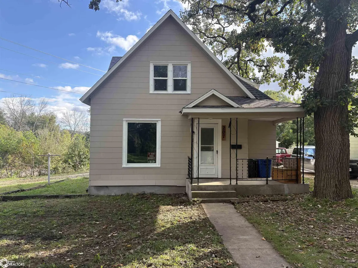 207 Park AVE, Iowa Falls, IA 50126
