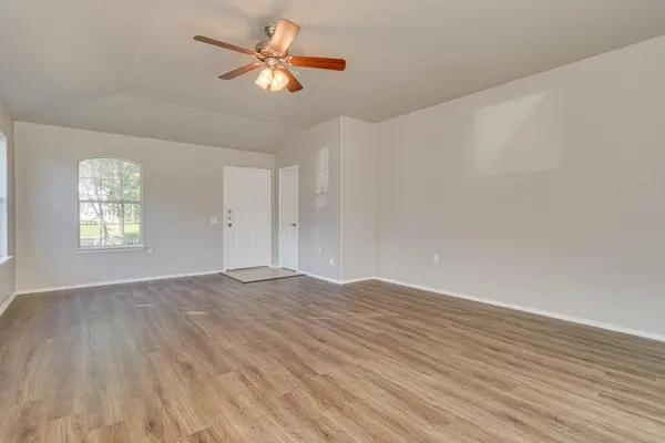 6013 Constellation CIR, Del Valle, TX 78617