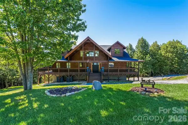 1853 Grandview Peaks DR, Nebo, NC 28761