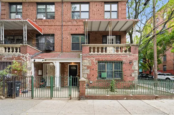 86-02 Elmhurst AVE, Elmhurst, NY 11373