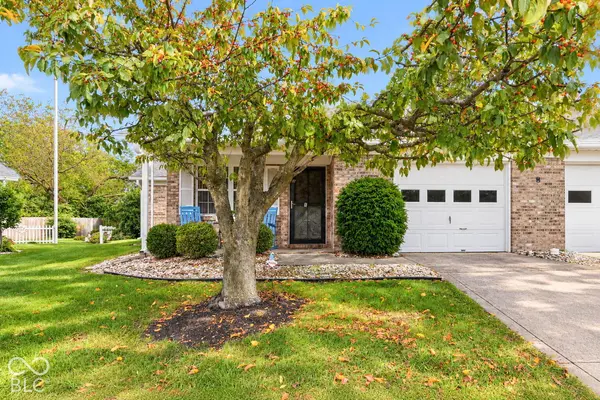 6381 Village Oak CT, Indianapolis, IN 46236