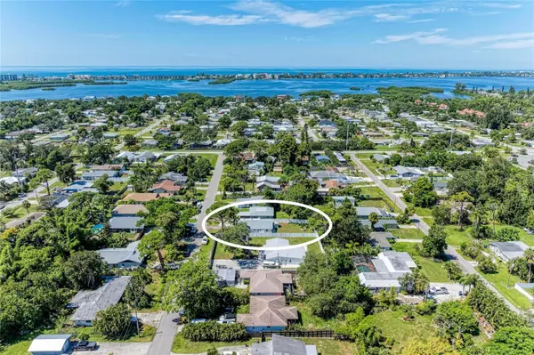 1841 JOYCE ST, Sarasota, FL 34231
