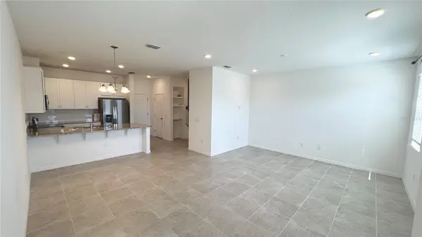 2327 GARDEN BELLE DR, Clermont, FL 34711