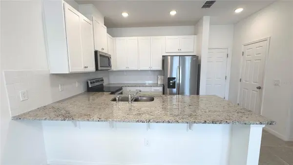2327 GARDEN BELLE DR, Clermont, FL 34711