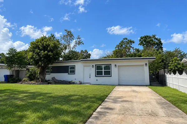 1701 TALLAHASSEE DR, Daytona Beach, FL 32117