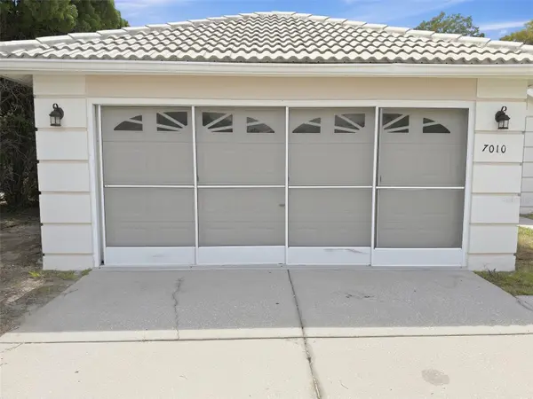 7010 ORCHID LAKE RD, New Port Richey, FL 34653