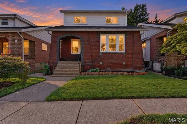 6922 Marquette AVE, St Louis, MO 63139