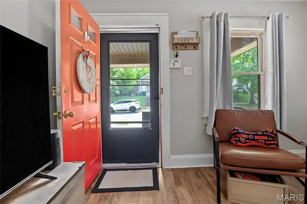 5047 Dewey AVE, St Louis, MO 63116