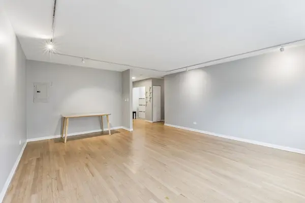 445 Sherman AVE #302, Evanston, IL 60202