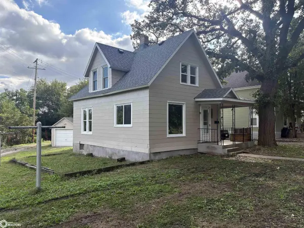 207 Park AVE, Iowa Falls, IA 50126