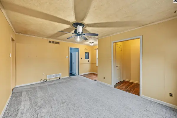529 Franklin St, Salina, KS 67401