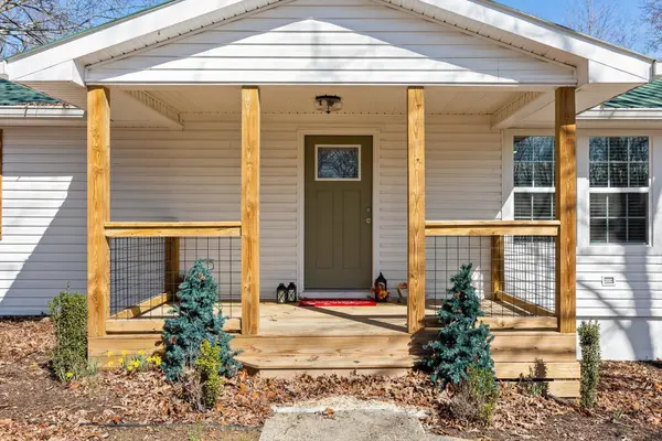 120 Dennis Road, Trenton, GA 30752