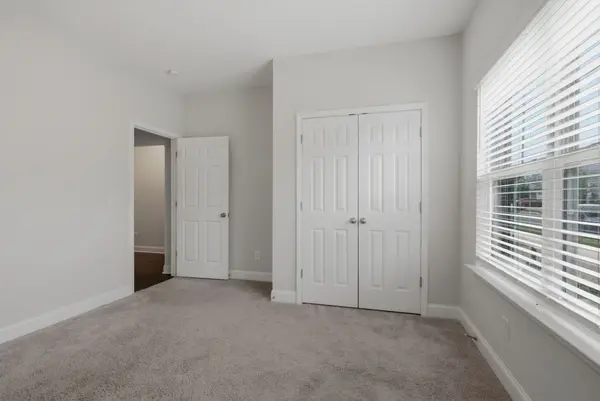 352 Telavera Dr, White House, TN 37188