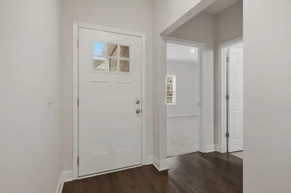 352 Telavera Dr, White House, TN 37188