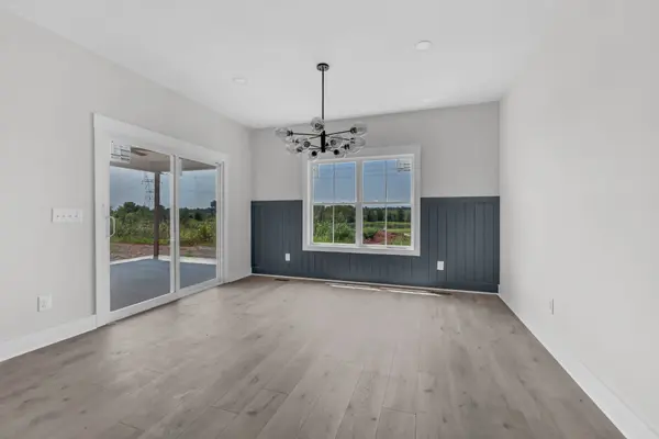 210 Low Plains Ln, Clarksville, TN 37043