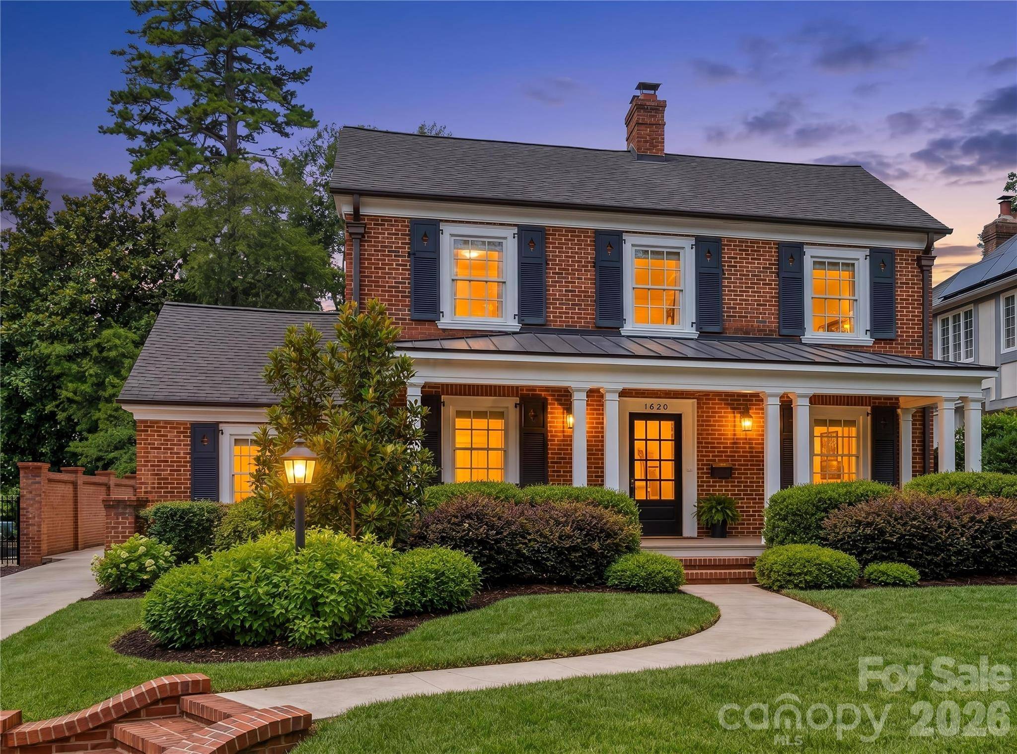 1620 Biltmore DR, Charlotte, NC 28207