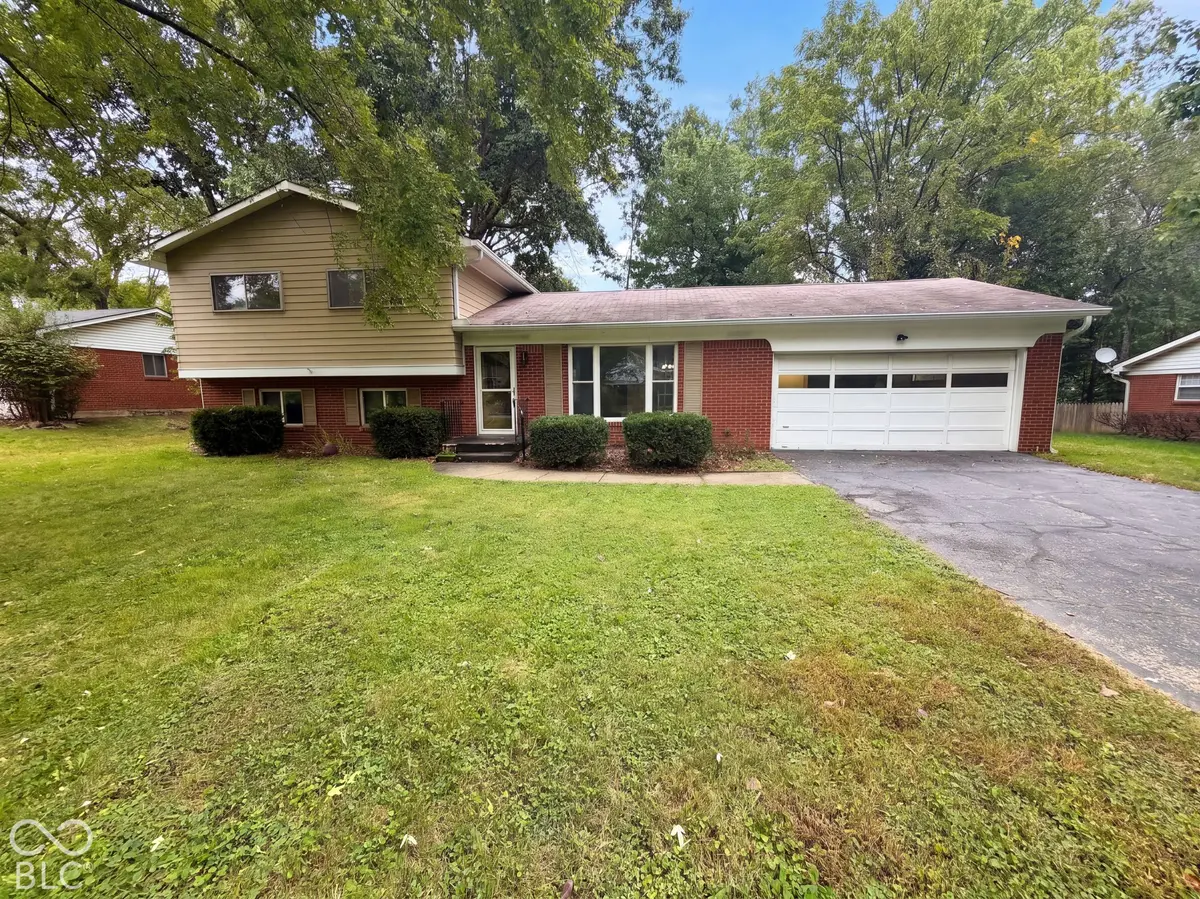 7116 Tina DR, Indianapolis, IN 46214