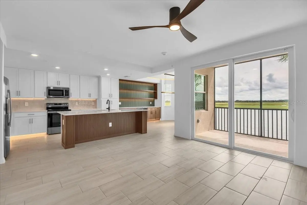 19116 SCALLOP LOOP #306, Bradenton, FL 34211
