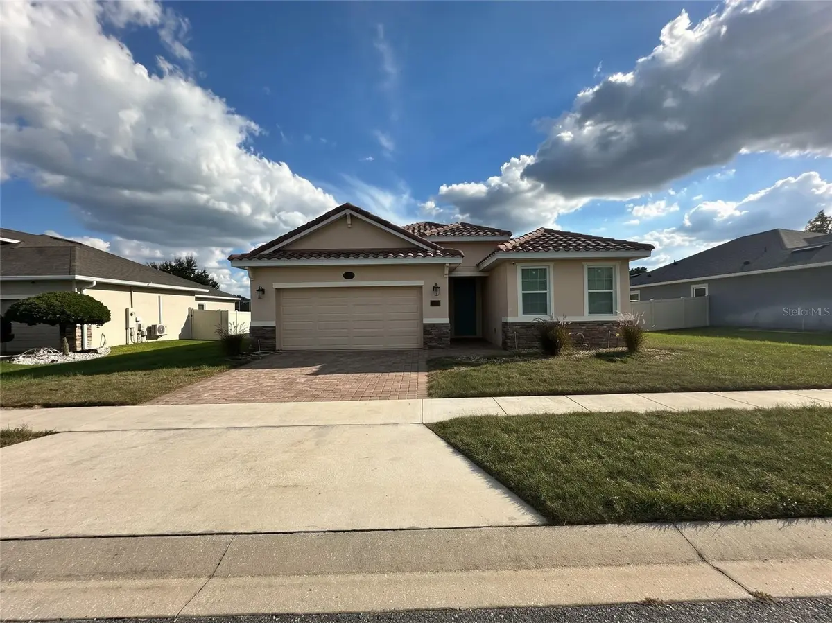 480 BELLISSIMO PL, Howey In The Hills, FL 34737