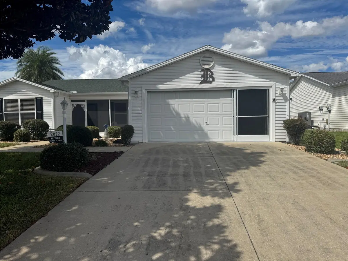 2022 CASTANO PL, The Villages, FL 32159