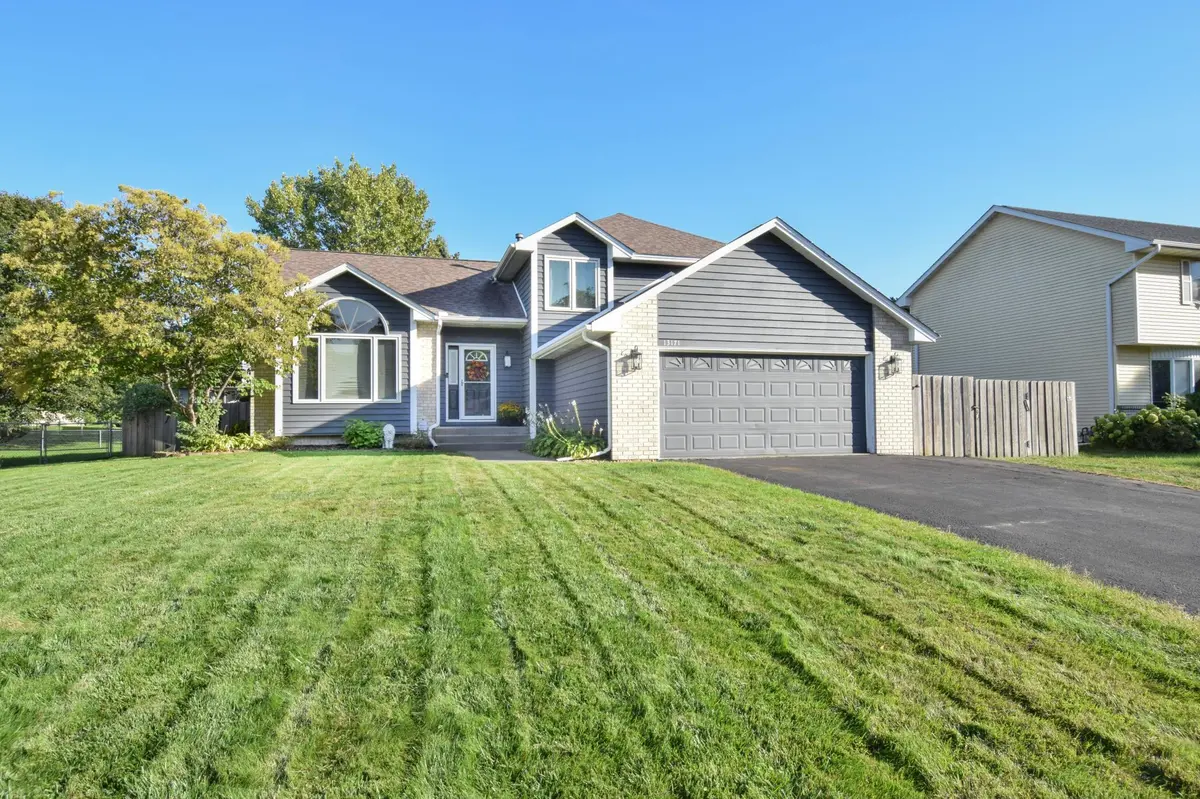 13171 Zion ST NW, Coon Rapids, MN 55448