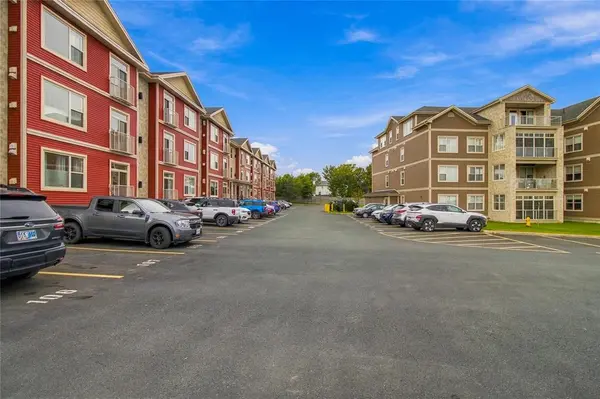 27 Rhodora Street #306, St. John's, NL A1A 4W8