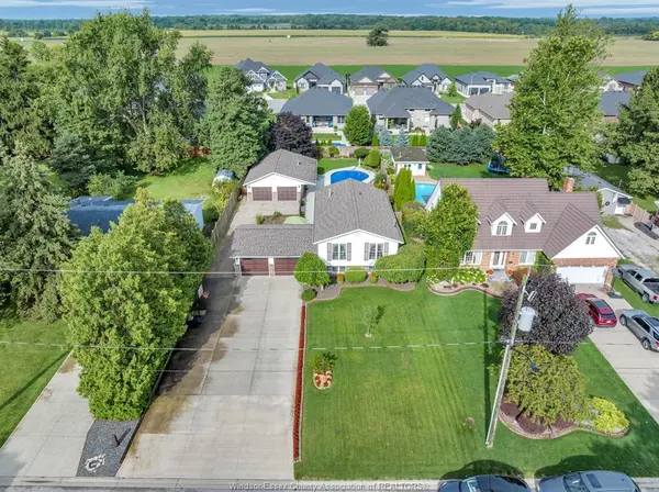 214 PRINCE ALBERT Street North, Kingsville, ON N9Y 1J7