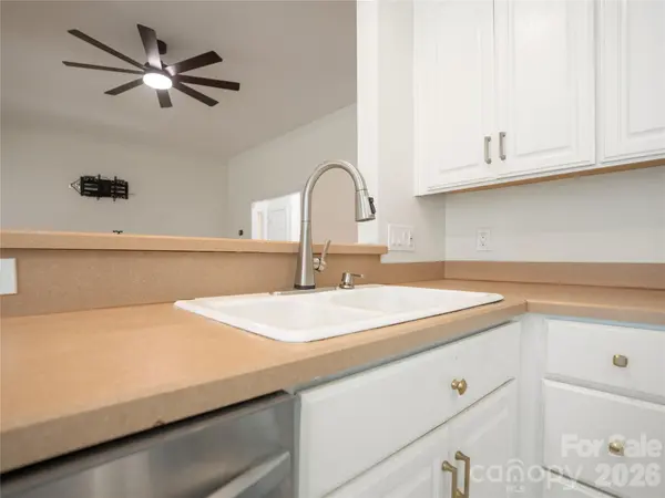1011 Overhill DR, Salisbury, NC 28144