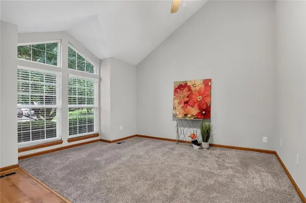 11023 N Baltimore AVE, Kansas City, MO 64155