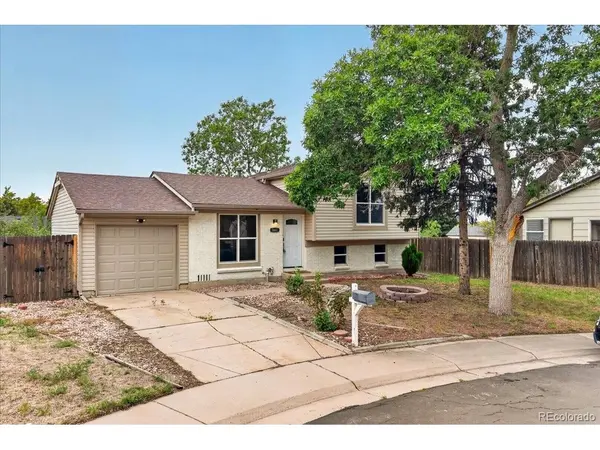 1661 S Walden, Aurora, CO 80017
