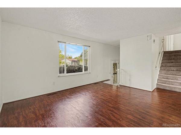 17462 E Progress, Centennial, CO 80015